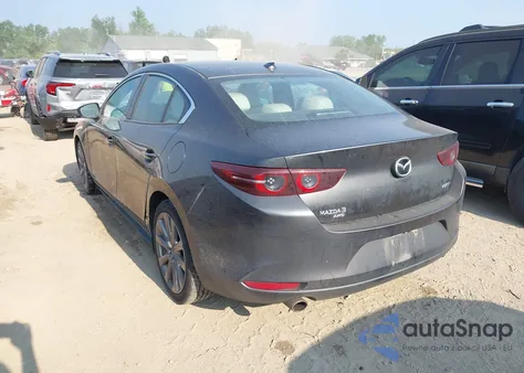 2019 Mazda Mazda3 Premium Package z USA, uszkodzony, nr VIN JM1BPBEM6K1133340